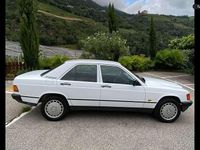 Usata Mercedes 190 122 CV (89 kW) 1986 Bianco Berlina