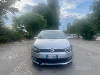 Usata VW Polo Sound 60 CV (44 kW) 2013 Grigio Utilitaria