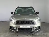 Käytetty Mini Countryman 190 HP (139 kW) 2017 Harmaa Katumaasturi