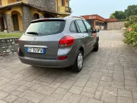 Usata Renault Clio Luxe 101 CV (74 kW) 2009 Grigio Station wagon