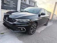 Usata Fiat Tipo Lounge 120 CV (88 kW) 2017 Nero Berlina