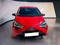 Usata Toyota Aygo Connect Style 72 CV (52 kW) 2020 Rosso Utilitaria