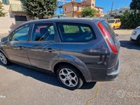 Usata Ford Focus S 90 CV (66 kW) 2007 Grigio Station wagon