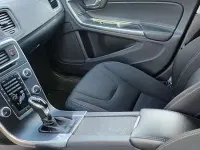 Usata Volvo V60 Kinetic 115 CV (84 kW) 2015 Nero Station wagon