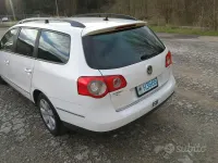 Usata VW Passat 140 CV (102 kW) 2007 Bianco Station wagon