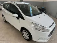 Usata Ford B-MAX 100 CV (73 kW) 2016 Bianco Monovolume