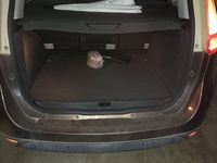 Usata Renault Scénic III 110 CV (80 kW) 2009 Marrone Monovolume