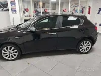 Usata Alfa Romeo Giulietta 120 CV (88 kW) 2016 Nero Utilitaria