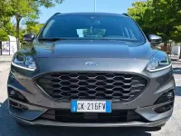 Usado Ford Kuga ST-Line 120 CV (88 kW) 2022 Gris SUV
