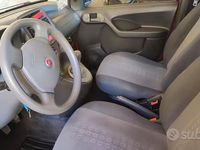 Usata Fiat Panda 69 CV (50 kW) 2012 Rosso Utilitaria