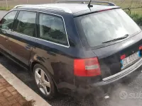 Usata Audi A6 180 CV (132 kW) 2004 Blu Station wagon