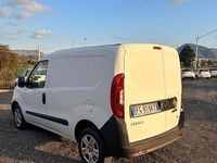 Usata Fiat Doblò 90 CV (66 kW) 2015 Bianco Monovolume
