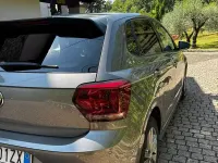 Usata VW Polo R-line 95 CV (69 kW) 2020 Grigio Utilitaria