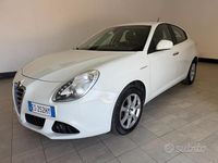 Usata Alfa Romeo Giulietta Distinctive 120 CV (88 kW) 2013 Bianco Utilitaria