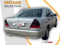 Usata Mercedes C220 Classic 95 CV (69 kW) 1997 Grigio Berlina