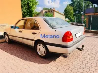 Usata Mercedes 180 136 CV (100 kW) 1995 Berlina
