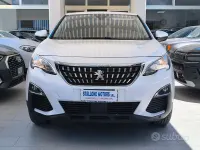 Usata Peugeot 3008 Business-Line 131 CV (96 kW) 2020 Bianco SUV
