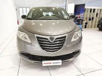 Usata Lancia Ypsilon Gold 95 CV (69 kW) 2015 Grigio Utilitaria