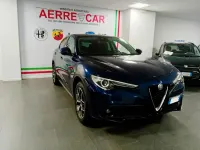 Usata Alfa Romeo Stelvio Executive 210 CV (154 kW) 2019 Blu SUV