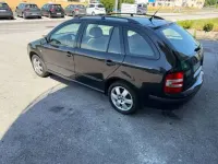 Usata Skoda Fabia Elegance 75 CV (55 kW) 2005 Nero Station wagon