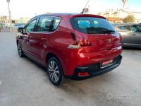 Usata Peugeot 3008 Allure 115 CV (84 kW) 2014 Rosso Station wagon