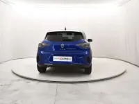Usata Renault Clio V Techno 91 CV (66 kW) 2025 Blu iron Berlina