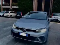 Usata VW Polo 80 CV (58 kW) 2023 Grigio Utilitaria