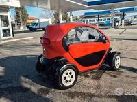 Usata Renault Twizy Life 44 kW (61 CV) 2016 Arancione Utilitaria