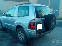 Usata Mitsubishi Pajero 160 CV (117 kW) 2004 Grigio SUV