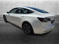 Usata Tesla Model 3 Standard Range 100 kW (136 CV) 2020 Bianco Berlina