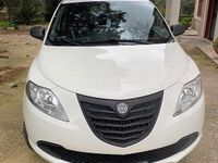 Usata Lancia Ypsilon 2014 Bianco Utilitaria
