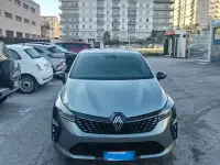 Usata Renault Clio V 101 CV (74 kW) 2025 Grigio Berlina