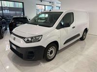 Usata Fiat Doblò 131 CV (96 kW) 2023 Bianco Monovolume