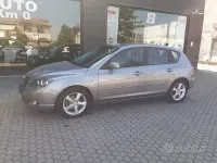 Usata Mazda 3 Style 105 CV (77 kW) 2005 Bluazzurro Berlina