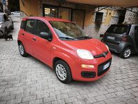 Usata Fiat Panda Lounge 69 CV (50 kW) 2018 Rosso Utilitaria