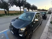 Usata Smart ForFour 90 CV (66 kW) 2015 Nero Utilitaria