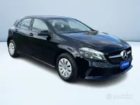Usado Mercedes A160 Executive 90 CV (66 kW) 2016 Negro Berlina