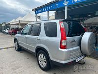 Usata Honda CR-V LS 140 CV (102 kW) 2006 Grigio SUV