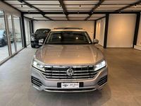 Usata VW Touareg Advance 286 CV (210 kW) 2019 Argento SUV