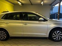 Usata VW Polo 95 CV (69 kW) 2023 Grigio Berlina