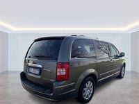 Usata Chrysler Voyager 163 CV (119 kW) 2010 Grigio Monovolume
