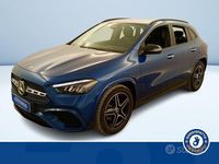Usata Mercedes GLA180 Advanced Plus 116 CV (85 kW) 2024 Blu metallizzato SUV