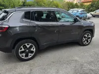 Käytetty Jeep Compass Opening Edition 140 HP (102 kW) 2017 Harmaa Katumaasturi
