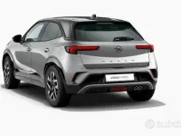 Nuova Opel Mokka 136 CV (100 kW) 2025 Gray SUV
