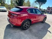 Usata Alfa Romeo Stelvio Business 209 CV (153 kW) 2018 Rosso SUV