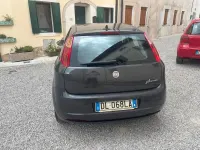 Usata Fiat Grande Punto 65 CV (47 kW) 2007 Grigio Utilitaria