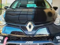 Usata Renault Clio IV Trophy 220 CV (161 kW) 2015 Nero Berlina