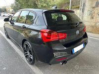 Usata BMW 118 150 CV (110 kW) 2017 Nero Utilitaria