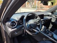 Usado Alfa Romeo Tonale Sprint 131 CV (96 kW) 2023 Gris SUV