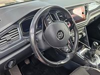 Usata VW T-Roc 115 CV (84 kW) 2019 Nero SUV